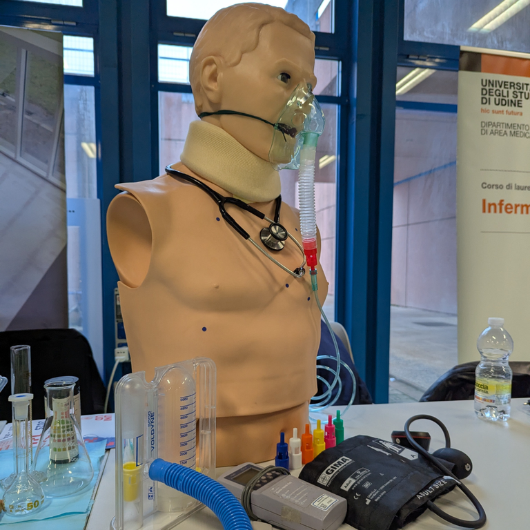 Manichino medicina UniUd